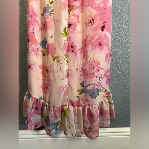 Taylor Floral Dress - Picture 6 of 7